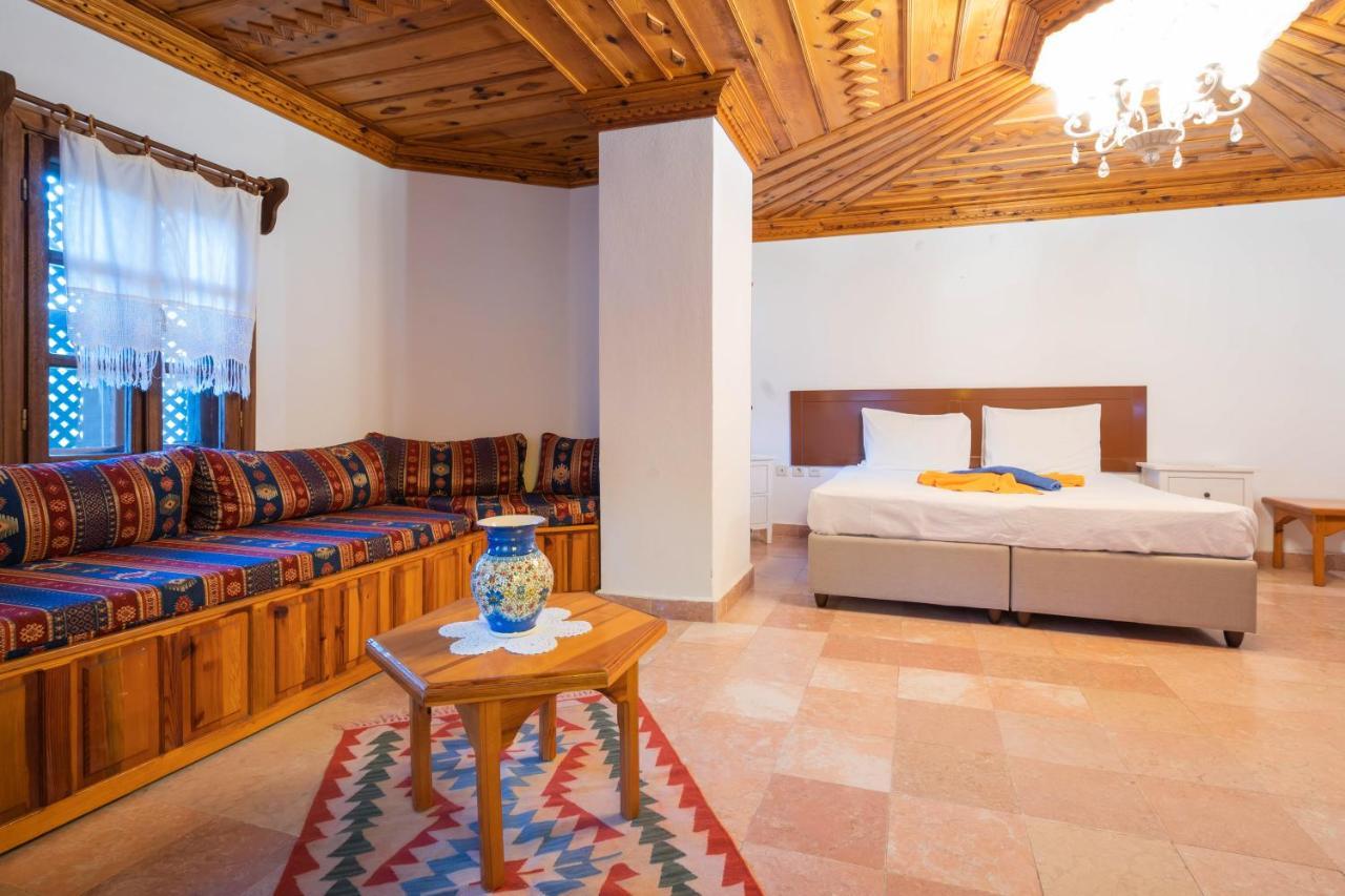 אקיאקה Liya Boutique Hotel & Suites מראה חיצוני תמונה