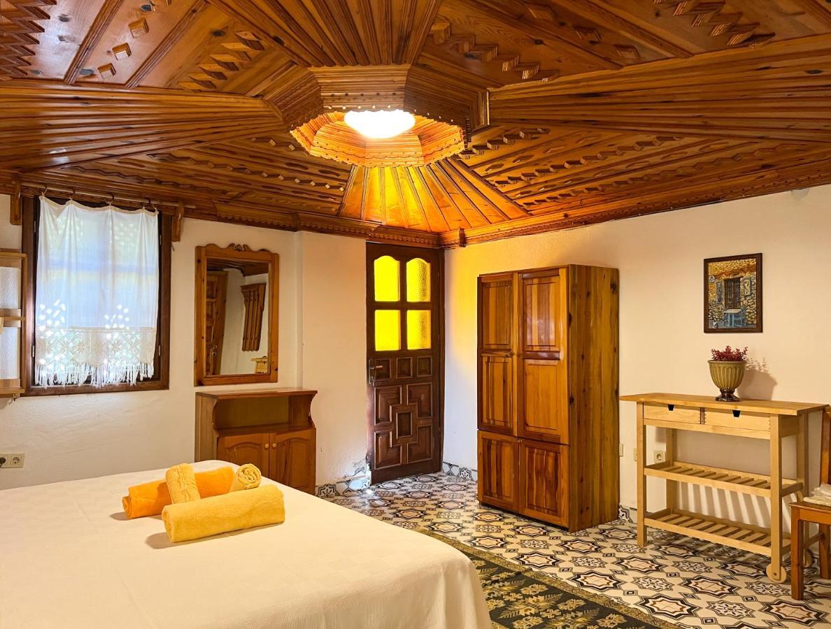 אקיאקה Liya Boutique Hotel & Suites מראה חיצוני תמונה