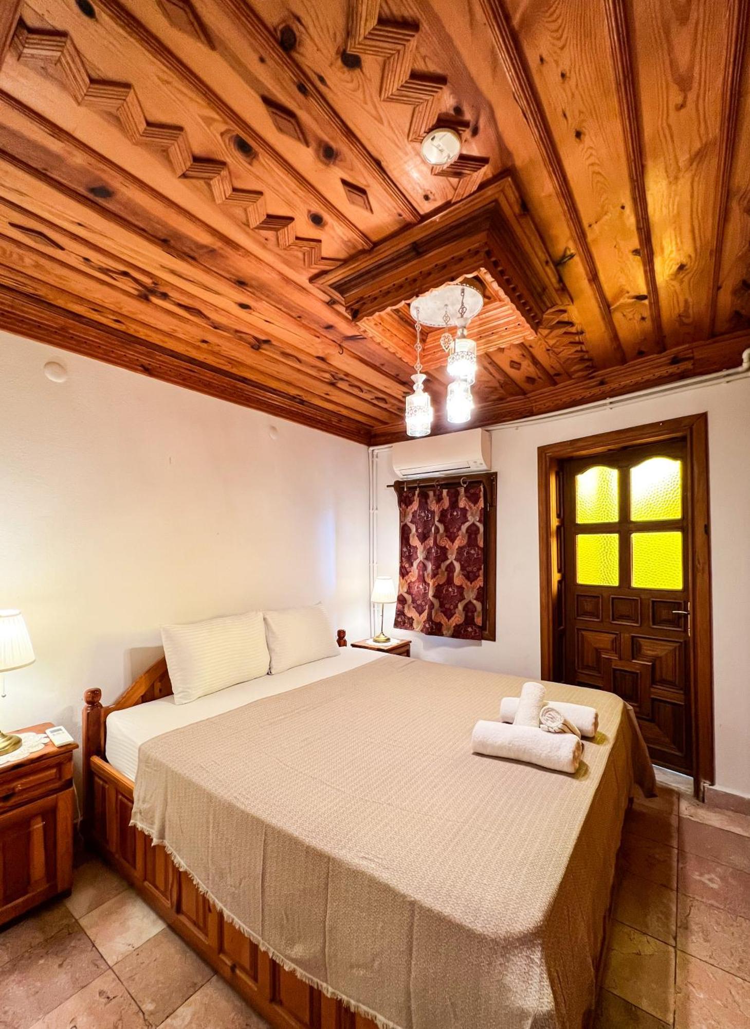 אקיאקה Liya Boutique Hotel & Suites מראה חיצוני תמונה